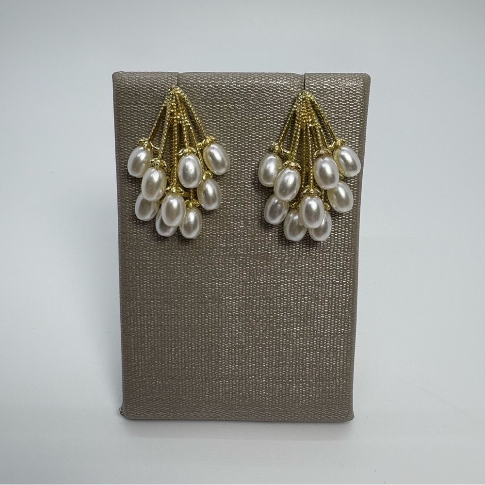 Pearl Cluster Statement Stud Drop Earrings in Gold Tone, Brand New